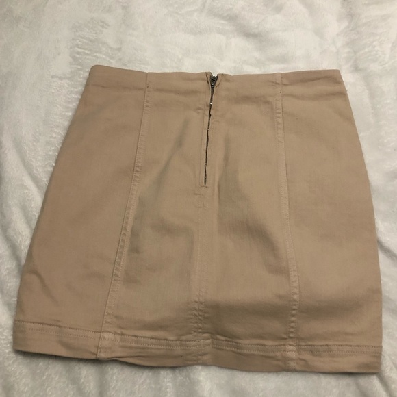 Size 6 Modern Femme light pink denim like skirt by Free People.. - Picture 6 of 6